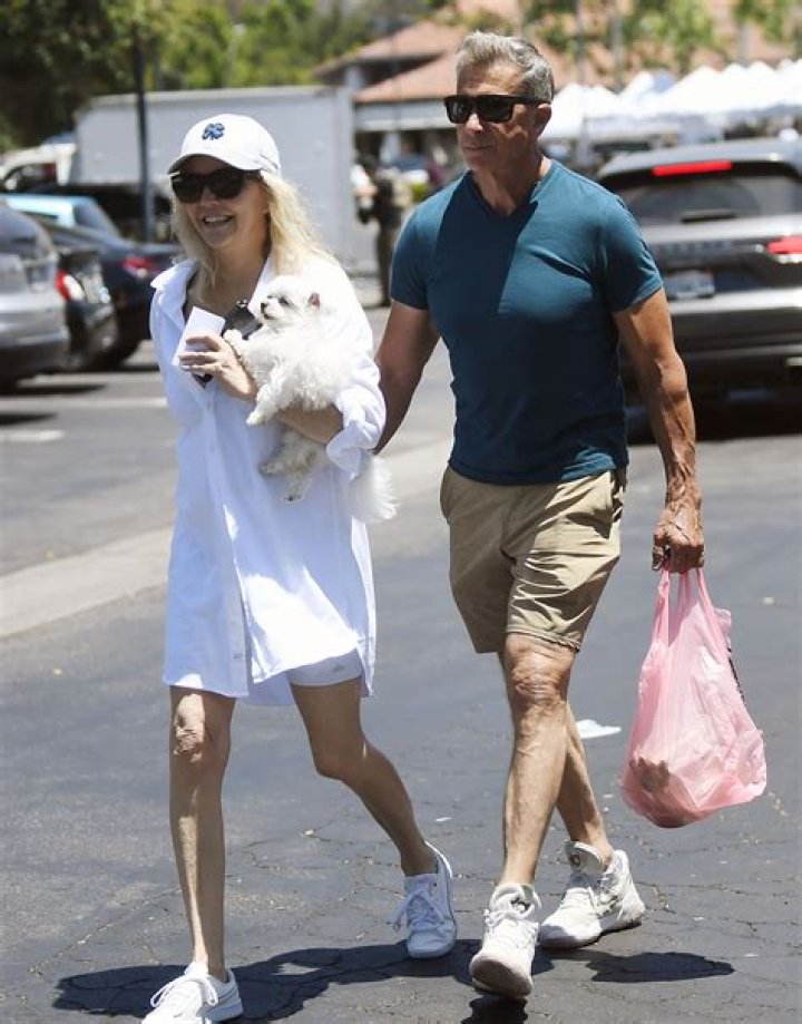 Get the Scoop: Denise and Heather Locklear's Sibling Bond