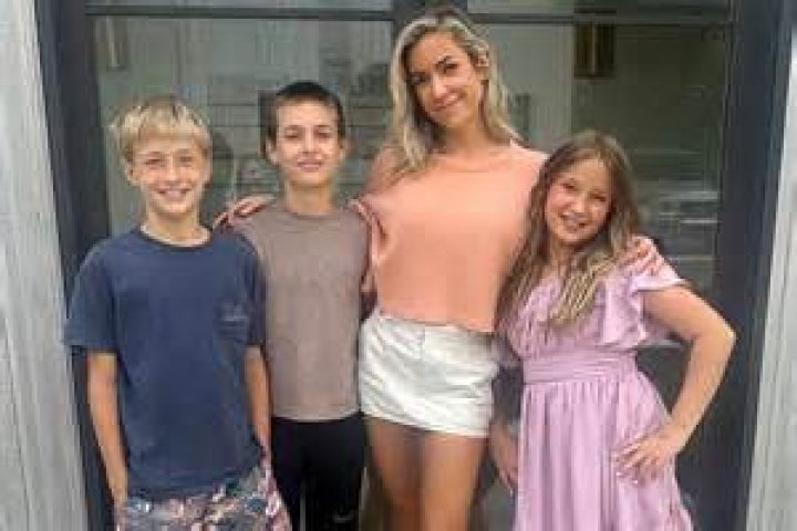 Kristin Cavallari: Unveiling Her Life, Relationships, and the Mystery of "Justin Bobby"