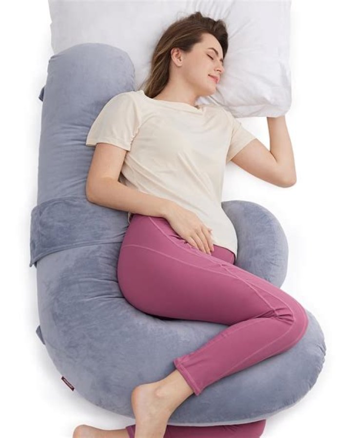 The Ultimate Guide to Infinity Pillows for Women